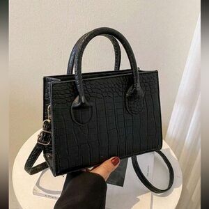 Luxe vegan patent leather mini square crossbody bag